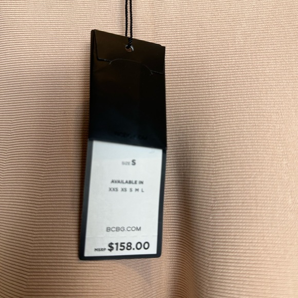 BCBG Maxazria brand new flowy mini skirt in tan - Picture 6 of 6